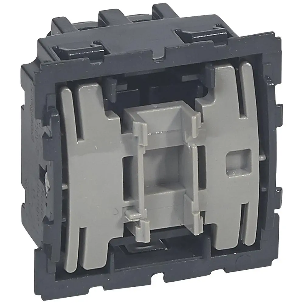 vyklyuchatel-legrand-67020
